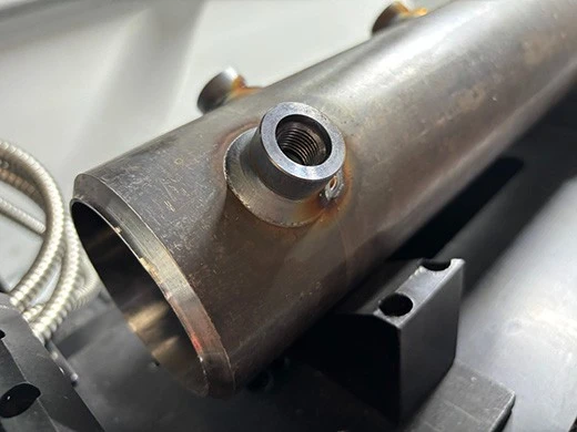 Automatic Oil Nozzle Continuous Welding Machine high quality